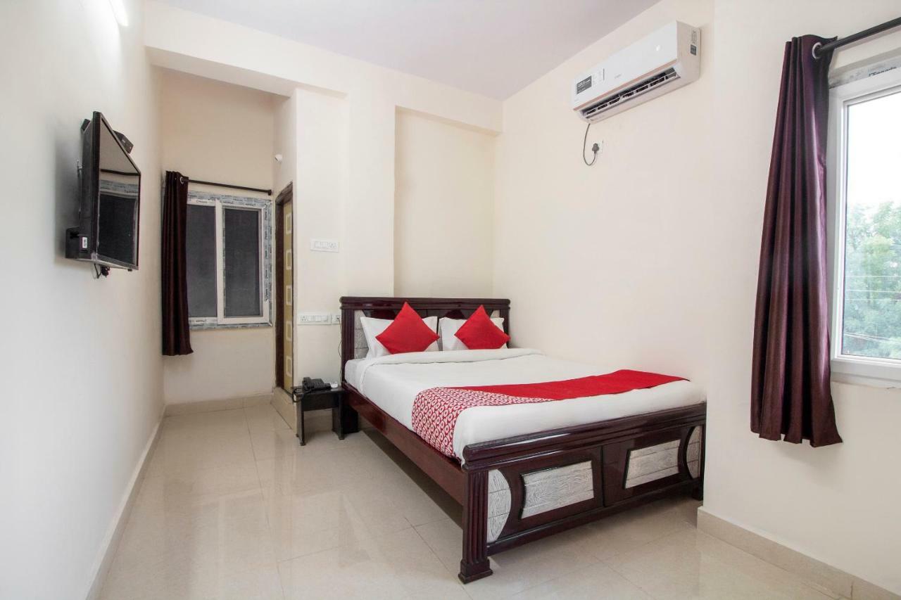 Hotel O Shannu Residency Secunderabad Ruang foto